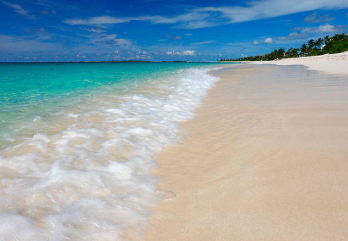 Courtyard By Marriott Nassau Downtown/Junkanoo Beach Bagian luar foto