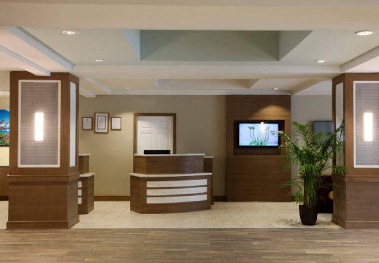 Courtyard By Marriott Nassau Downtown/Junkanoo Beach Bagian luar foto