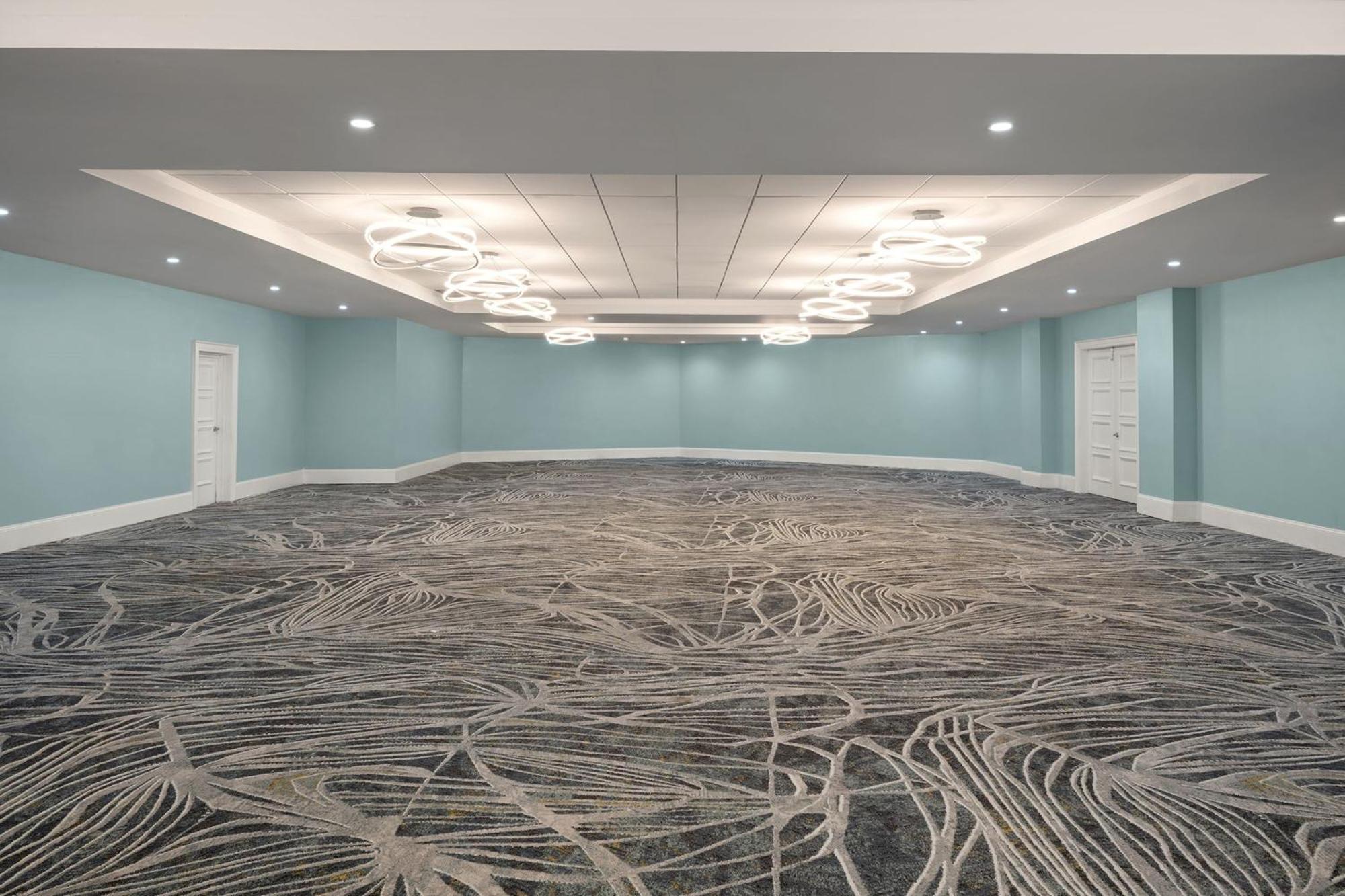Courtyard By Marriott Nassau Downtown/Junkanoo Beach Bagian luar foto